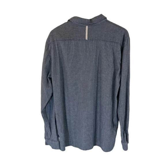 Vans Mens Button Up Shirt Large Blue White Striped Front Pocket Logo 100% Cotton - Picture 2 of 8